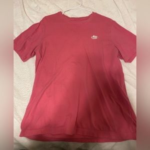Nike Women’s Sportswear Shirt